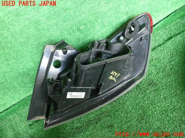 2UPJ-9235491536]ルノー・メガーヌ R.S.(ルノー・スポール)(DZF4R)左テールランプ 中古_2