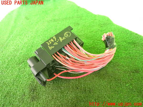 2UPJ-9235496742]ルノー・メガーヌ R.S.(ルノー・スポール)(DZF4R)ヒューズボックス2(室内 助手席側) 中古_2