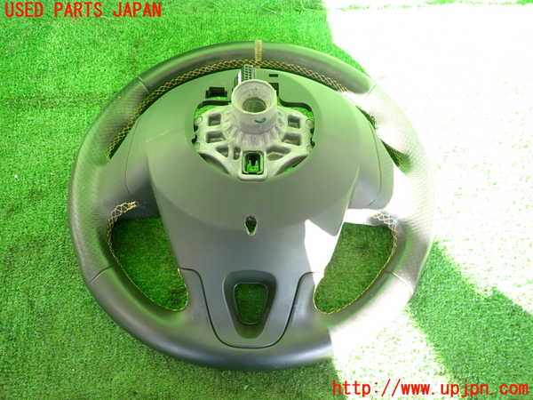 2UPJ-9235497855]ルノー・メガーヌ R.S.(ルノー・スポール)(DZF4R)ステアリングホイール 中古_2
