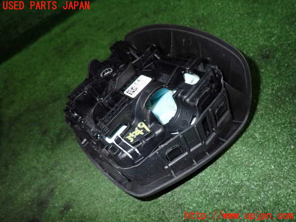 2UPJ-9235497865]ルノー・メガーヌ R.S.(ルノー・スポール)(DZF4R)運転席側エアバッグカバー 中古_2