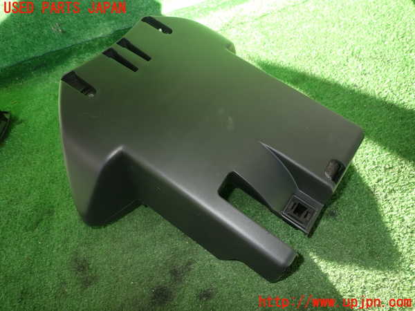 2UPJ-9235497905]ルノー・メガーヌ R.S.(ルノー・スポール)(DZF4R)コラムカバー 中古_2