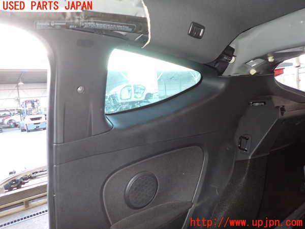 2UPJ-9235497675]ルノー・メガーヌ R.S.(ルノー・スポール)(DZF4R)右リアピラートリム 中古_2