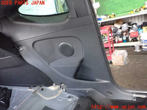 2UPJ-9235497680]ルノー・メガーヌ R.S.(ルノー・スポール)(DZF4R)左リアピラートリム 中古_3