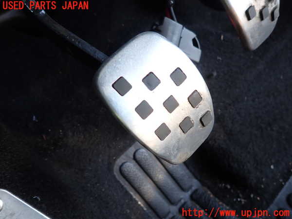 2UPJ-9235497590]ルノー・メガーヌ R.S.(ルノー・スポール)(DZF4R)クラッチペダル 中古_2