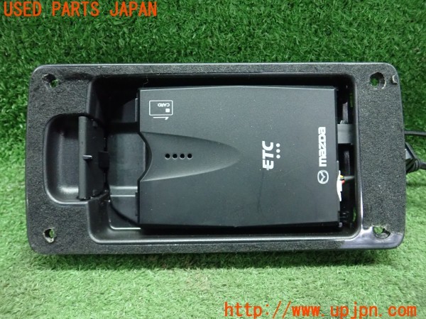 3UPJ=9235500503]CX-8 XD PROACTIVE(KG2P)純正 ETC車載器 中古_4