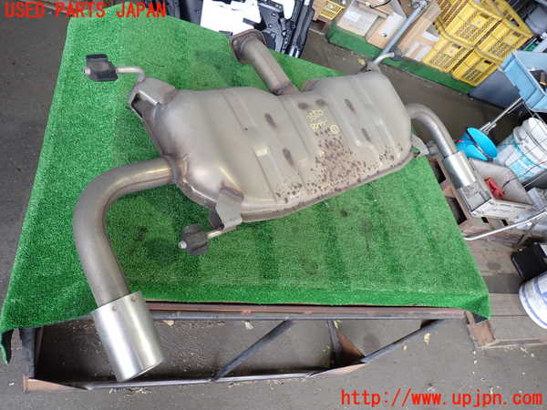 2UPJ-9235502671]CX-8(KG2P)リアマフラー1 中古_2