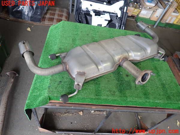 2UPJ-9235502671]CX-8(KG2P)リアマフラー1 中古_3