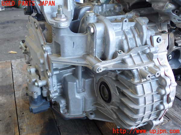 2UPJ-9235503010]CX-8(KG2P)ミッション AT SH-VPTS 中古_3