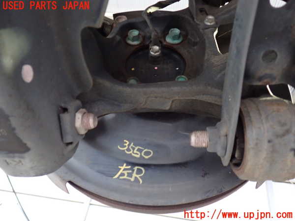 2UPJ-9235504305]CX-8(KG2P)左リアナックルハブ 中古_2