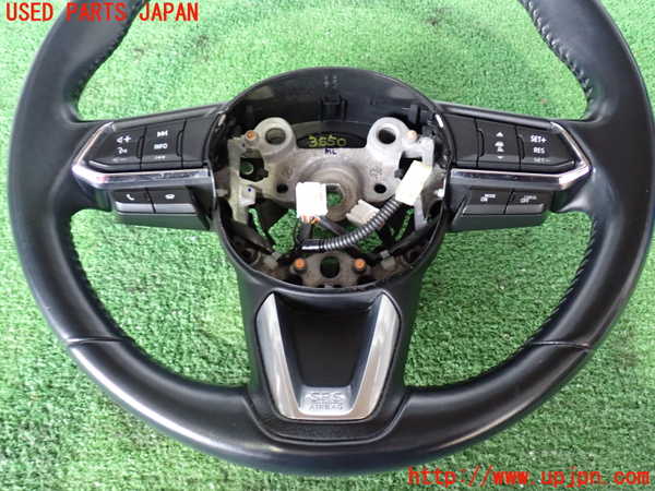 2UPJ-9235507855]CX-8(KG2P)ステアリングホイール 中古_2