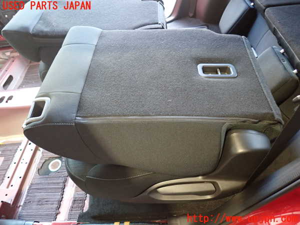 2UPJ-9235507175]CX-8(KG2P)左2列目シート 中古_4