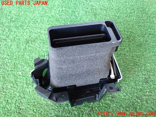 2UPJ-9235507528]CX-8(KG2P)エアコン吹き出し口3 (左) 中古_3