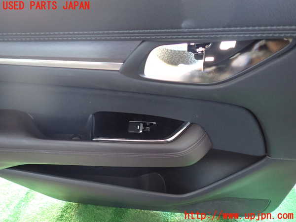 2UPJ-9235501324]CX-8(KG2P)左後ドア内張り 中古_3
