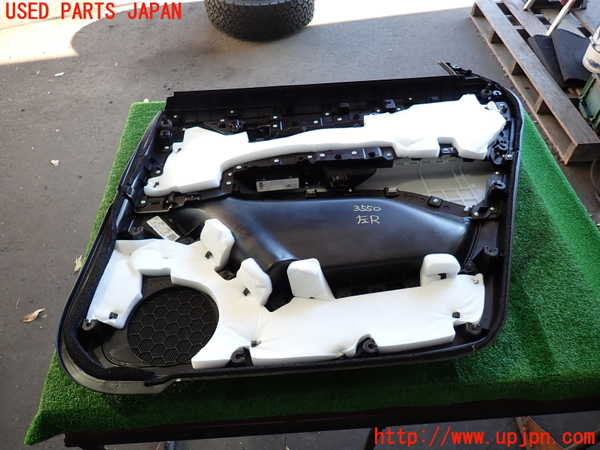 2UPJ-9235501324]CX-8(KG2P)左後ドア内張り 中古_4
