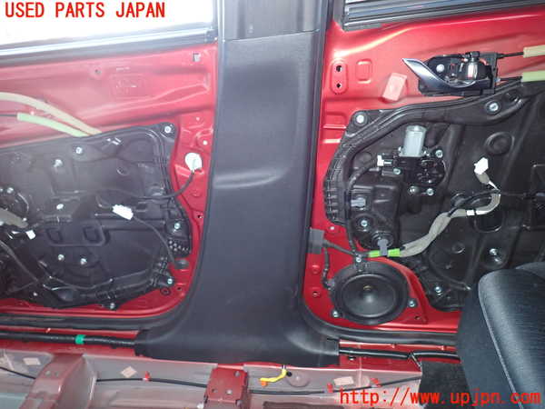 2UPJ-9235507665]CX-8(KG2P)右センターピラートリム 中古_3