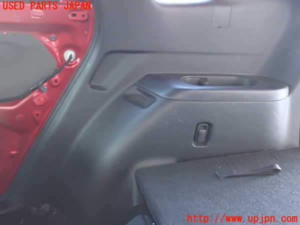 2UPJ-9235507675]CX-8(KG2P)右リアピラートリム 中古_3