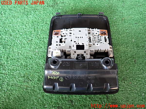 2UPJ-9235506411]CX-8(KG2P)ルームランプ1 (1列目真中) 中古_3