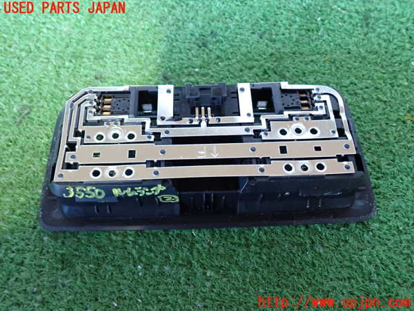 2UPJ-9235506412]CX-8(KG2P)ルームランプ2 (2列目真中) 中古_2