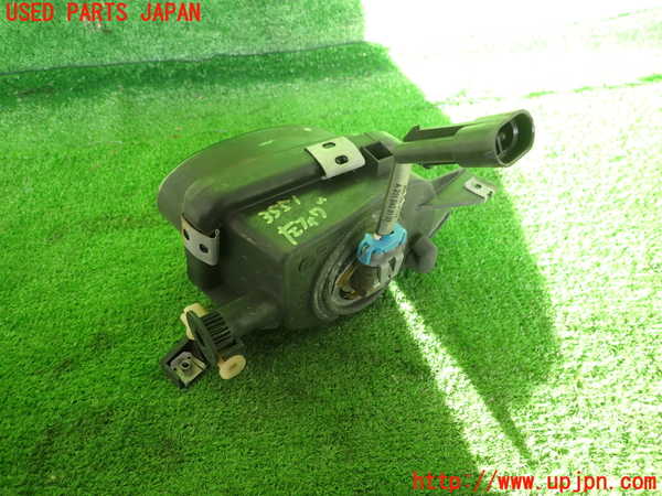 2UPJ-9235511182]ベンツ E240 ステーションワゴン(211261)(S211)左フォグ 中古_2