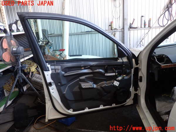 2UPJ-9235511260]ベンツ E240 ステーションワゴン(211261)(S211)左前ドア (SAINT-GOBAIN SEKURIT 43R-001025) 中古_4
