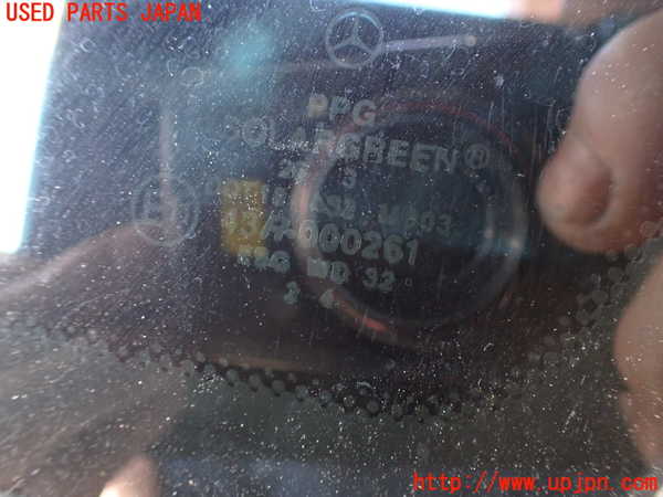 2UPJ-9235511380]ベンツ E240 ステーションワゴン(211261)(S211)右クォーターガラス (43R-000261 M503) 中古_2