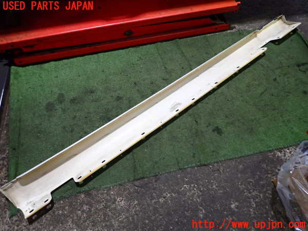 2UPJ-9235511392]ベンツ E240 ステーションワゴン(211261)(S211)左サイドステップ 中古_4