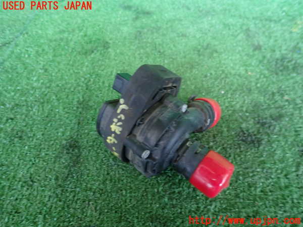 2UPJ-9235512110]ベンツ E240 ステーションワゴン(211261)(S211)ウォーターポンプ 中古_2