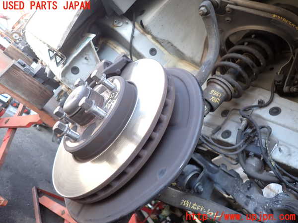 2UPJ-9235514290]ベンツ E240 ステーションワゴン(211261)(S211)右フロントナックルハブ 中古_2