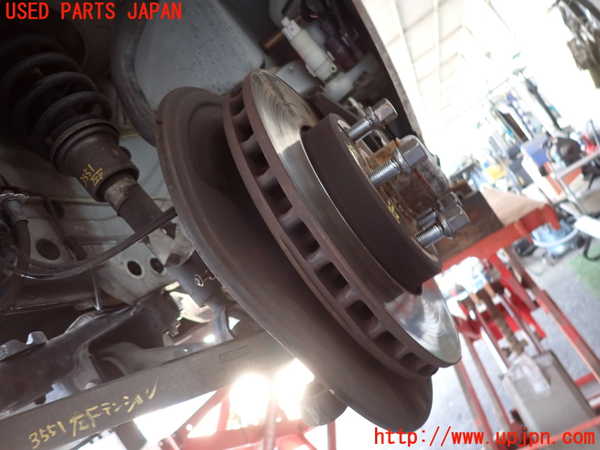 2UPJ-9235514295]ベンツ E240 ステーションワゴン(211261)(S211)左フロントナックルハブ 中古_2