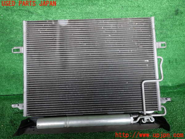 2UPJ-9235516031]ベンツ E240 ステーションワゴン(211261)(S211)エアコンコンデンサー1 中古_3