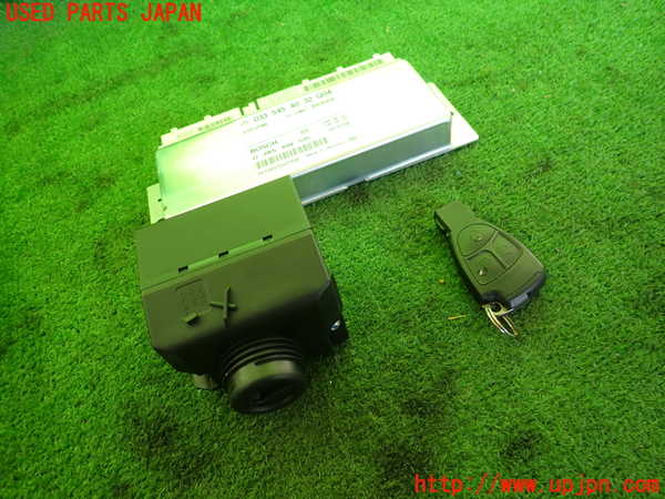 2UPJ-9235516110]ベンツ E240 ステーションワゴン(211261)(S211)エンジンコンピューター 中古_3