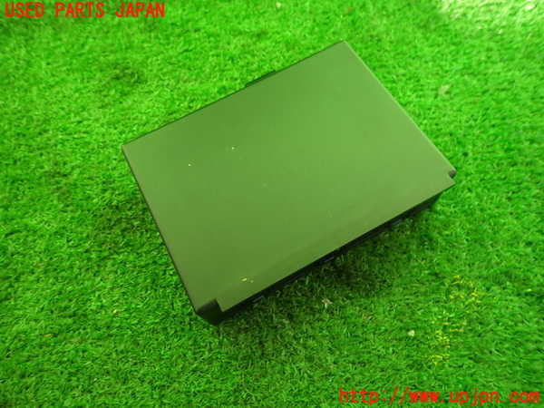 2UPJ-9235516146]ベンツ E240 ステーションワゴン(211261)(S211)コンピューター1(セントラルゲートウェイ) 中古_2