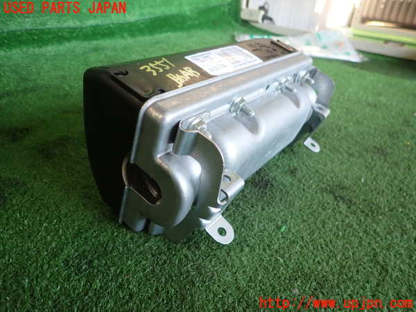 2UPJ-9235517870]ベンツ E240 ステーションワゴン(211261)(S211)助手席側エアバッグカバー 中古_2