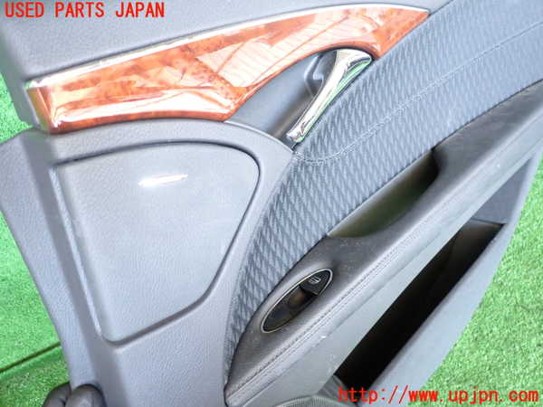 2UPJ-9235511294]ベンツ E240 ステーションワゴン(211261)(S211)右後ドア内張り 中古_2