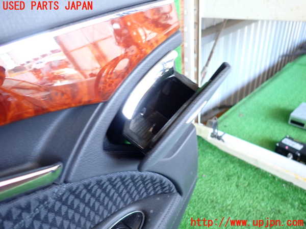 2UPJ-9235511324]ベンツ E240 ステーションワゴン(211261)(S211)左後ドア内張り 中古_3