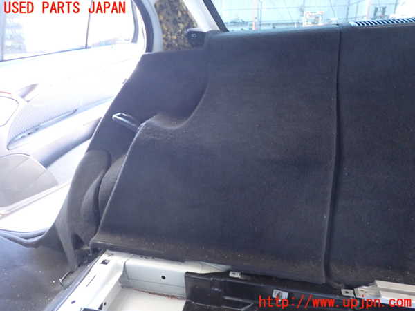 2UPJ-9235517675]ベンツ E240 ステーションワゴン(211261)(S211)右リアピラートリム 中古_2