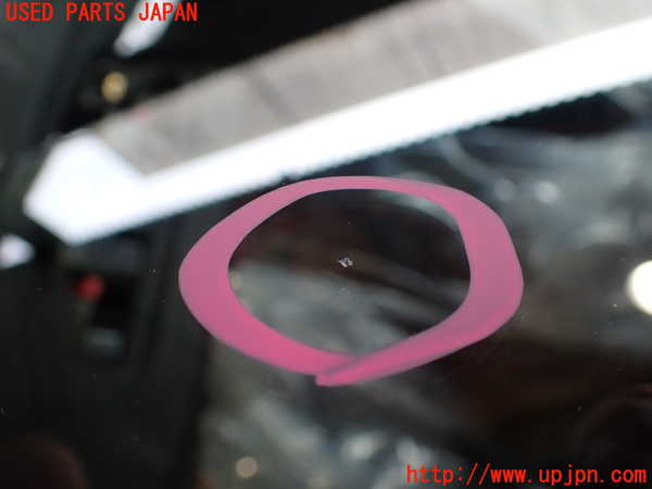 2UPJ-9235521195]BMW 320i(8A20)フロントガラス (43R-001586) 中古 (F30)_2