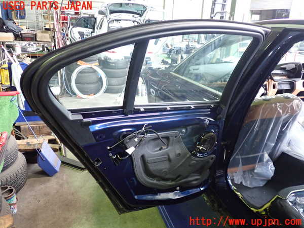 2UPJ-9235521320]BMW 320i(8A20)左後ドア (43R-001735 )中古 (F30)_5