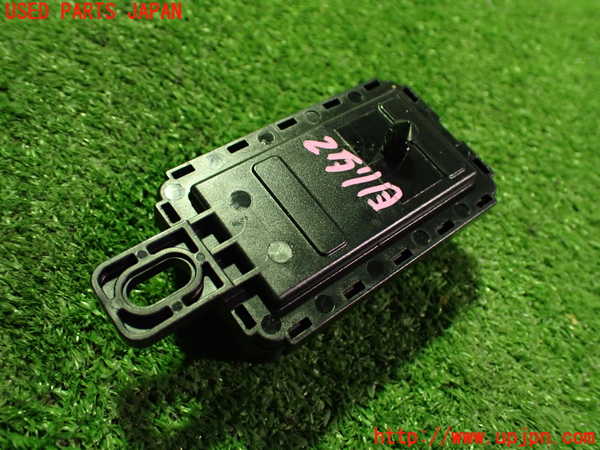 2UPJ-9235526382]BMW 320i(8A20)センサー2 中古 (F30)_2