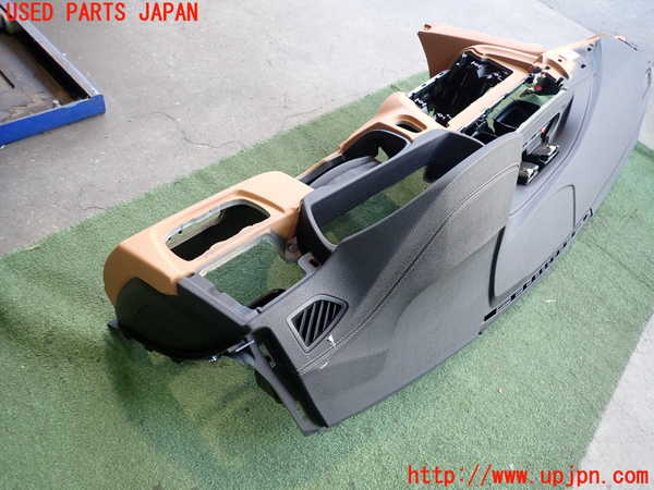 2UPJ-9235527505]BMW 320i(8A20)ダッシュボード 中古 (F30)_2