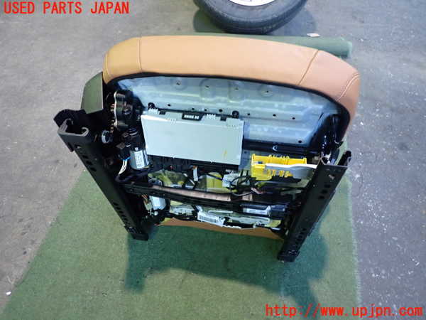 2UPJ-9235527035]BMW 320i(8A20)運転席シート 中古 (F30)_4