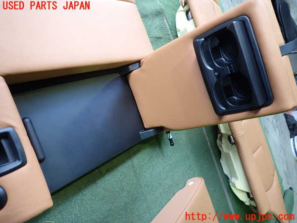 2UPJ-9235527385]BMW 320i(8A20)リアシート 中古 (F30)_4