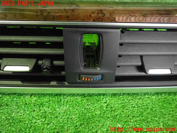 2UPJ-9235527526]BMW 320i(8A20)エアコン吹き出し口1 (真中) 中古 (F30)_2