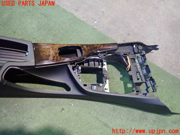 2UPJ-9235527540]BMW 320i(8A20)センターコンソール 中古 (F30)_4