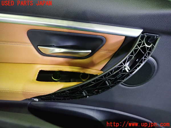 2UPJ-9235521264]BMW 320i(8A20)左前ドア内張り 中古 (F30)_2