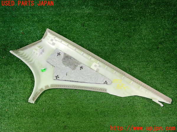 2UPJ-9235527680]BMW 320i(8A20)左リアピラートリム 中古 (F30)_2