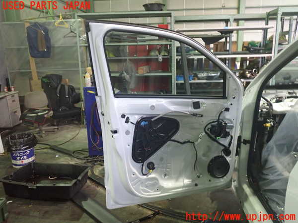 2UPJ-9235531260]VW・T-Cross(ティークロス)(C1DKR)左前ドア (43R-000479) 中古_5