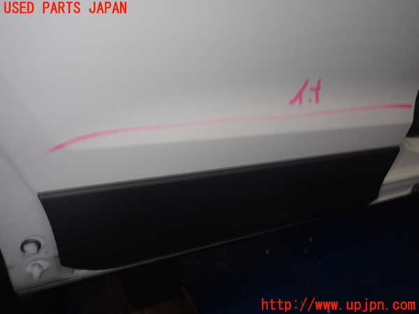 2UPJ-9235531290]VW・T-Cross(ティークロス)(C1DKR)右後ドア (43R-004524) 中古_2