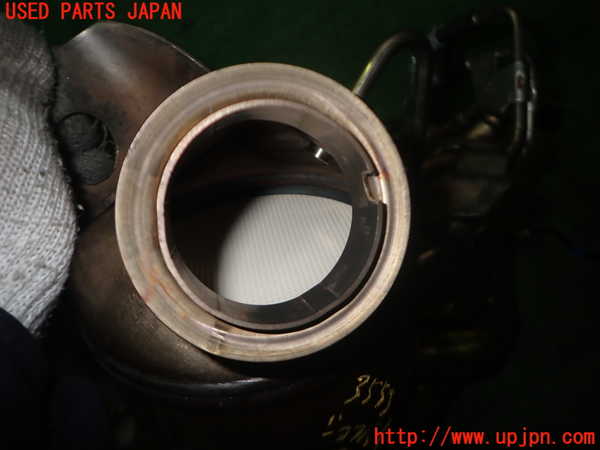 2UPJ-9235532661]VW・T-Cross(ティークロス)(C1DKR)触媒1 中古_4