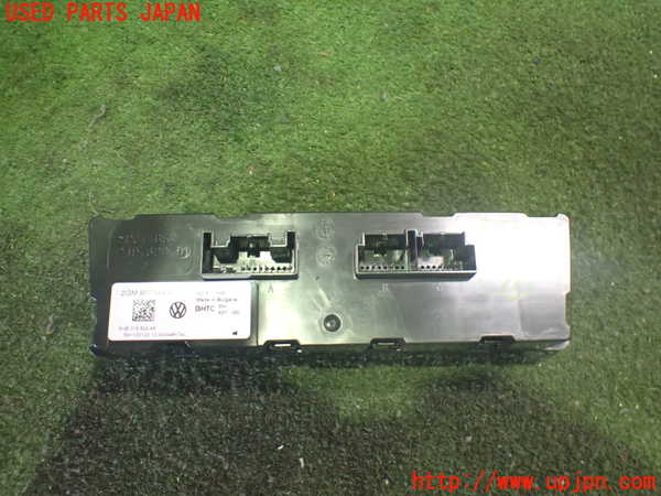 2UPJ-9235536066]VW・T-Cross(ティークロス)(C1DKR)エアコンスイッチ1 中古_2